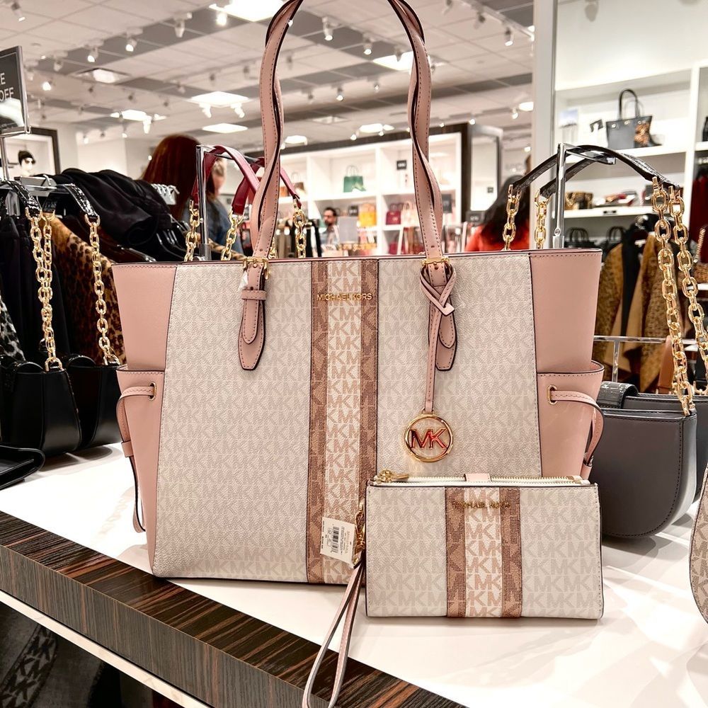 BUNDLE Michael Kors Gilly Large Drawstring Travel Tote Shoulder PwD Blush Wallet - Picture 14 of 16